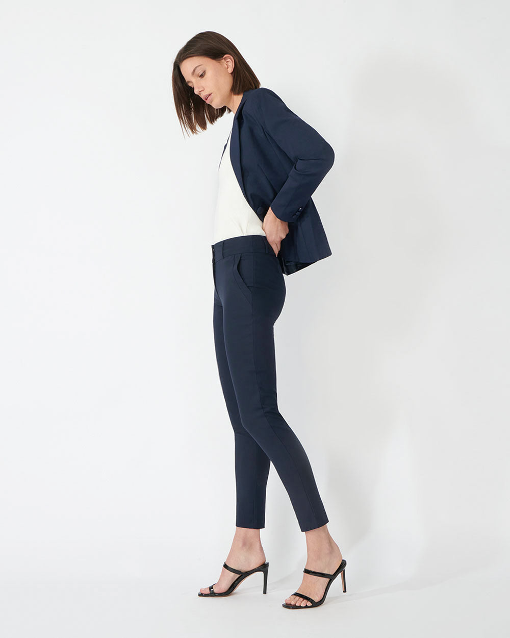 Taylor Suit Jacket in navy — side view 2