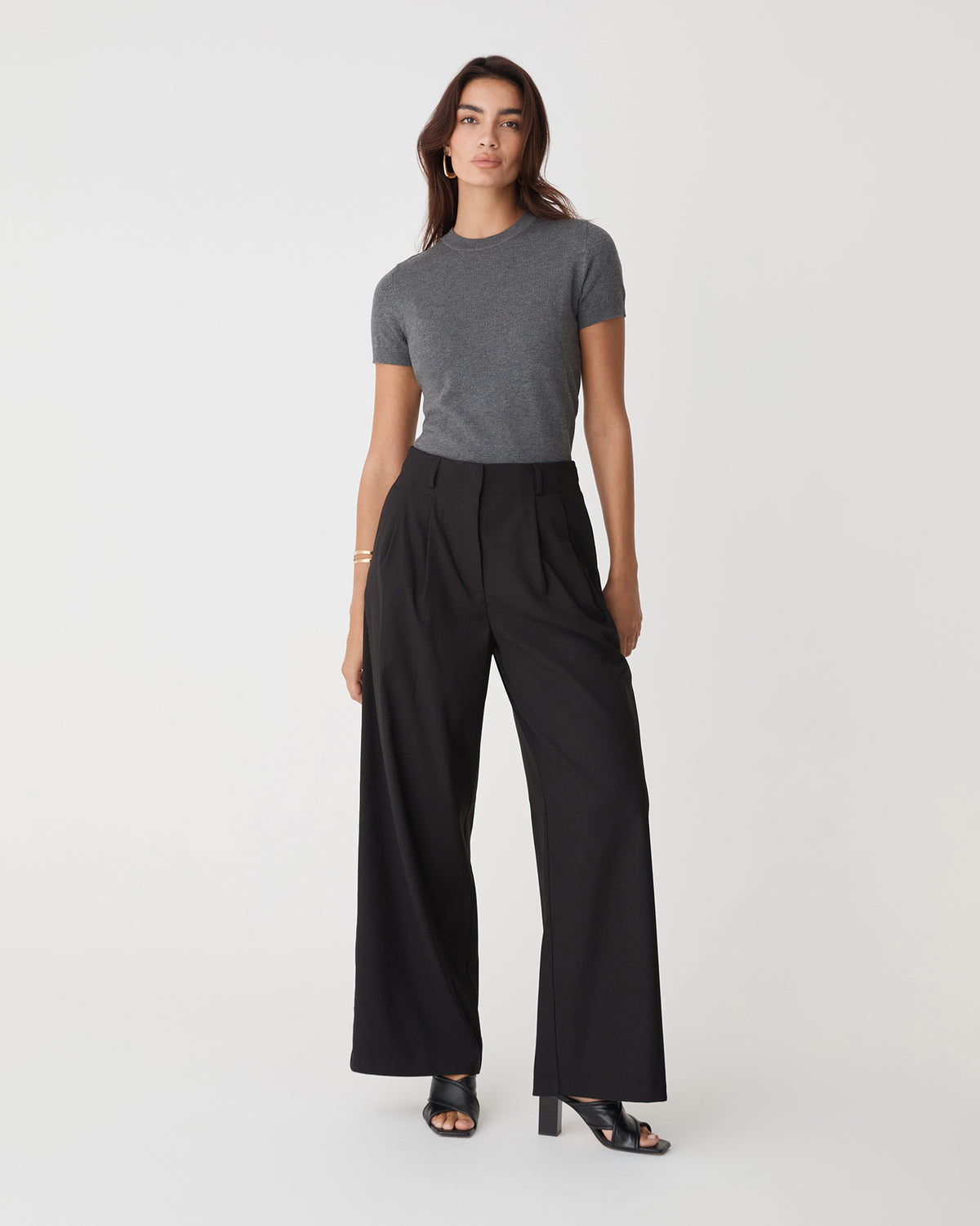 Catherine Short Sleeve Knit in charcoal — full-length view