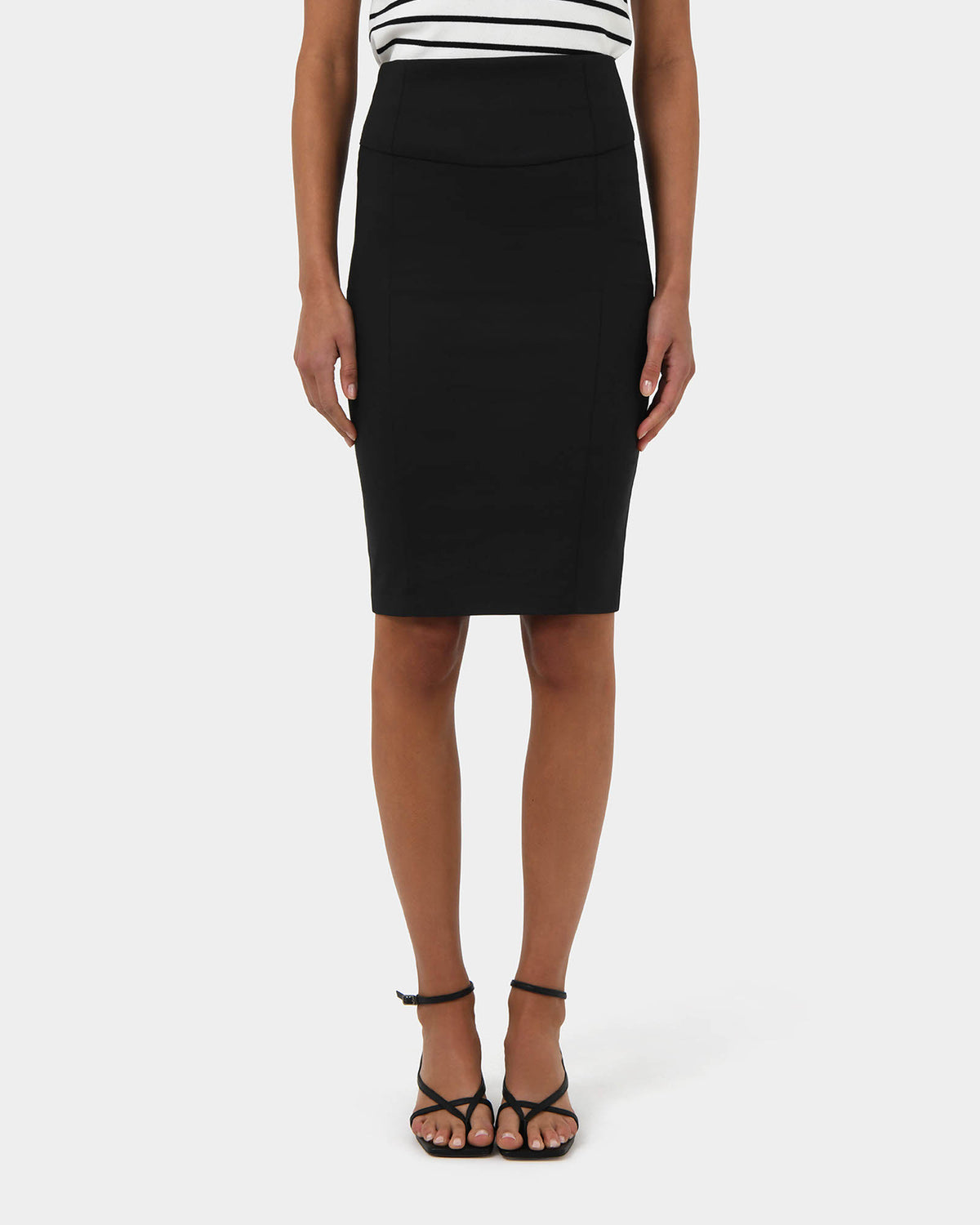 Lauren Pencil Skirt in black — close-up view