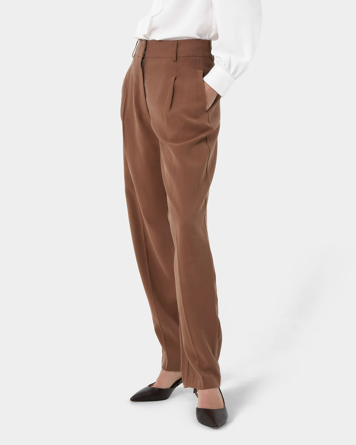 Hazel Belted Tapered Pant