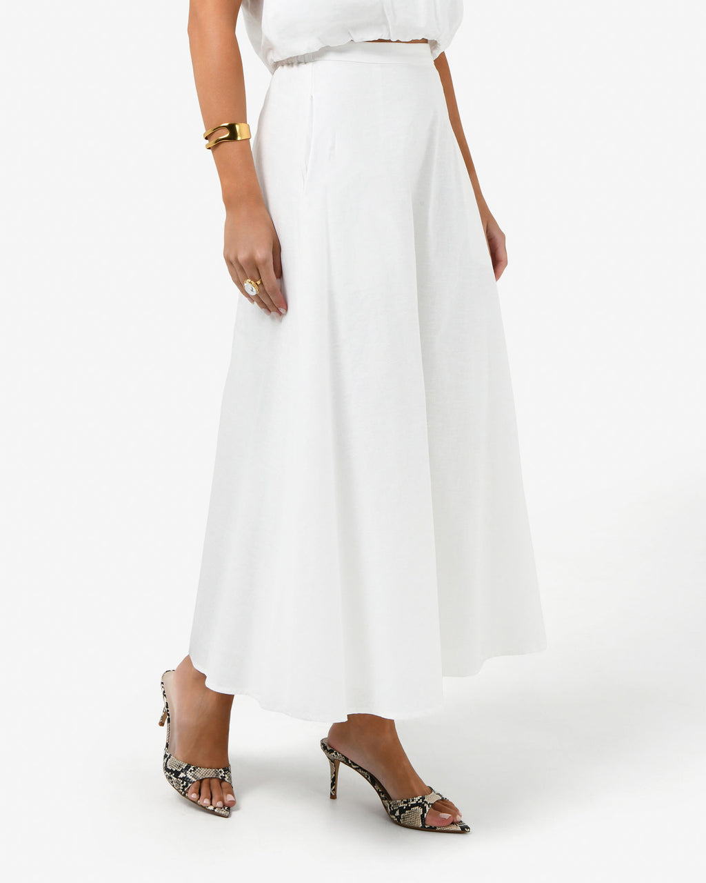 Kenya Linen Skirt in ivory — side view