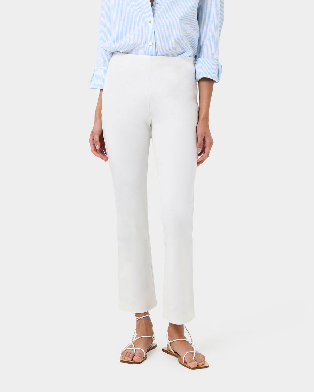 Astrid Flared Jeans in ivory — close-up view