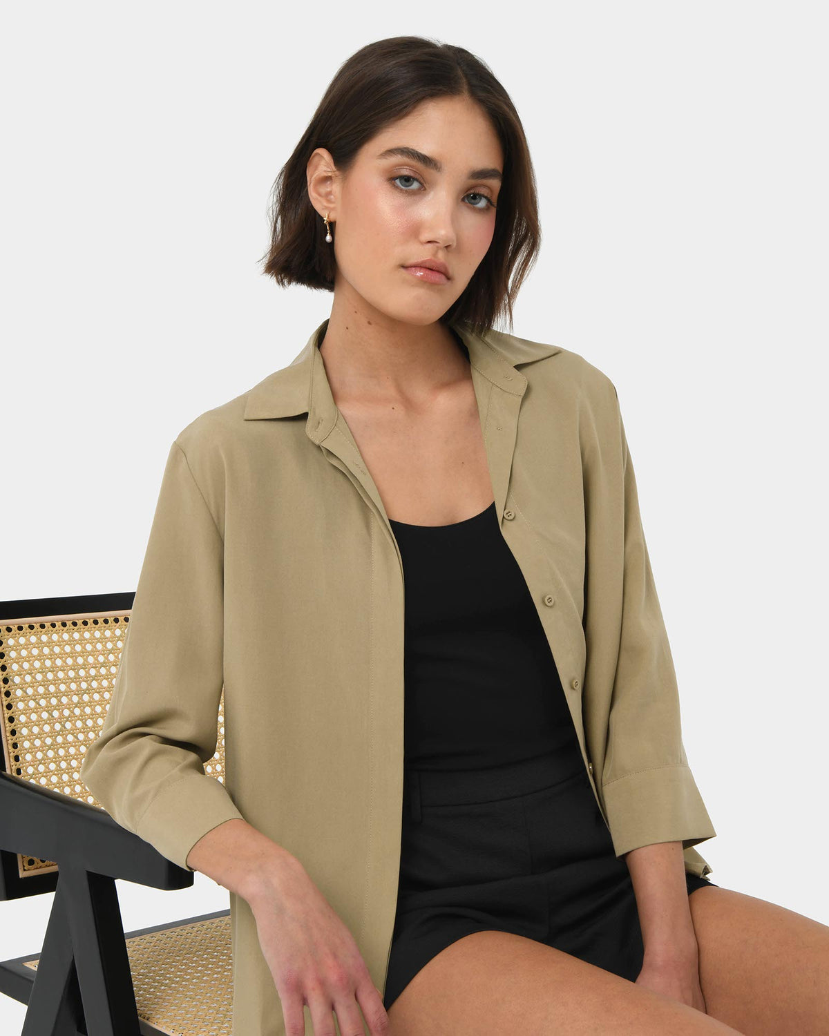 Bella 3/4 Sleeve Shirt in safari beige — close-up view 2