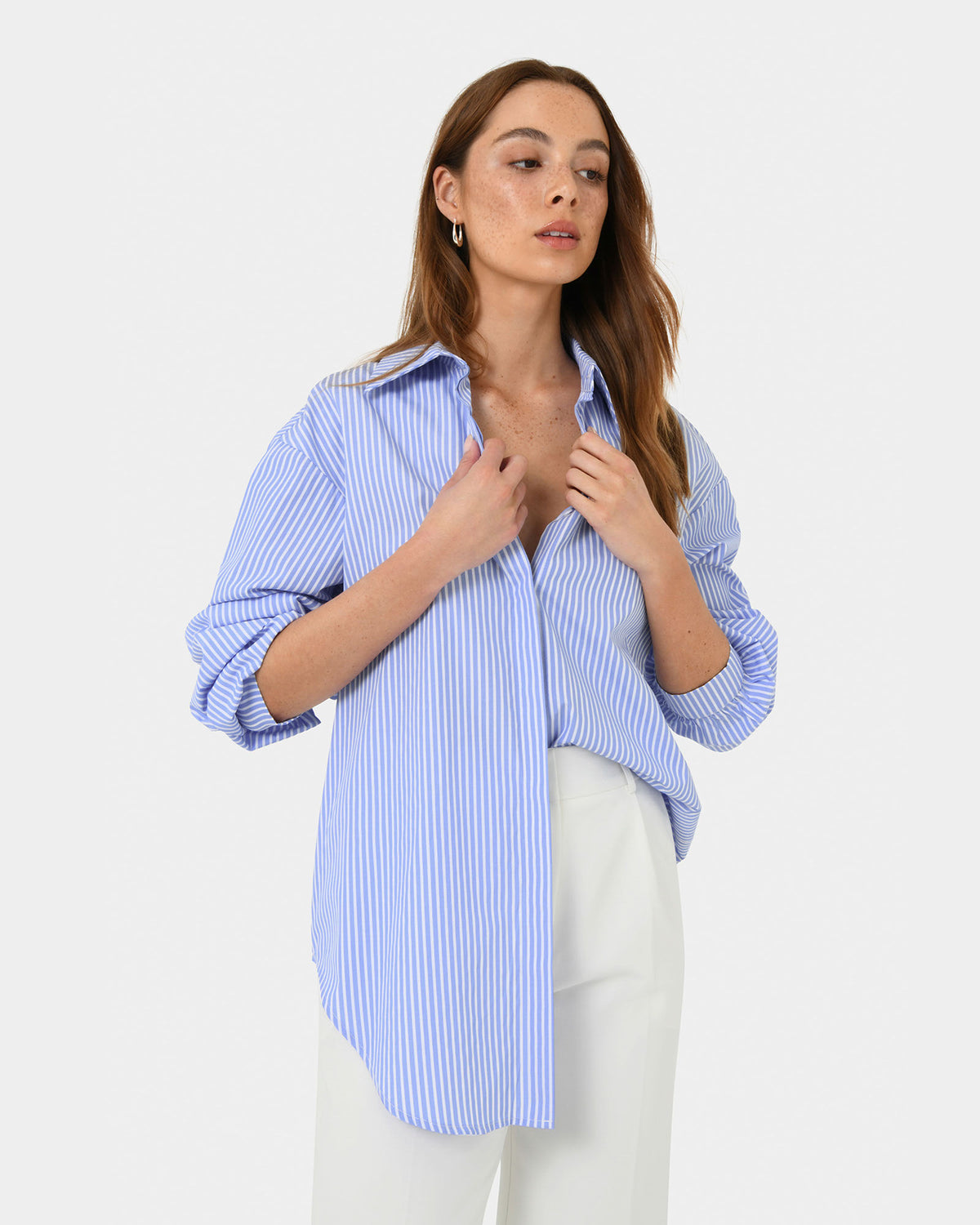Piper Stripe Shirt in blue ivory — close-up view 2