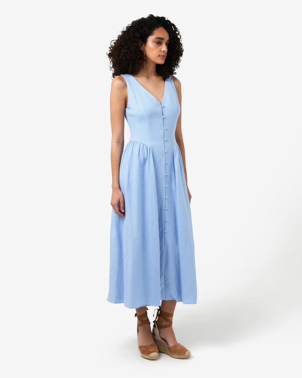Kendal Linen Blend Dress in periwinkle — side view
