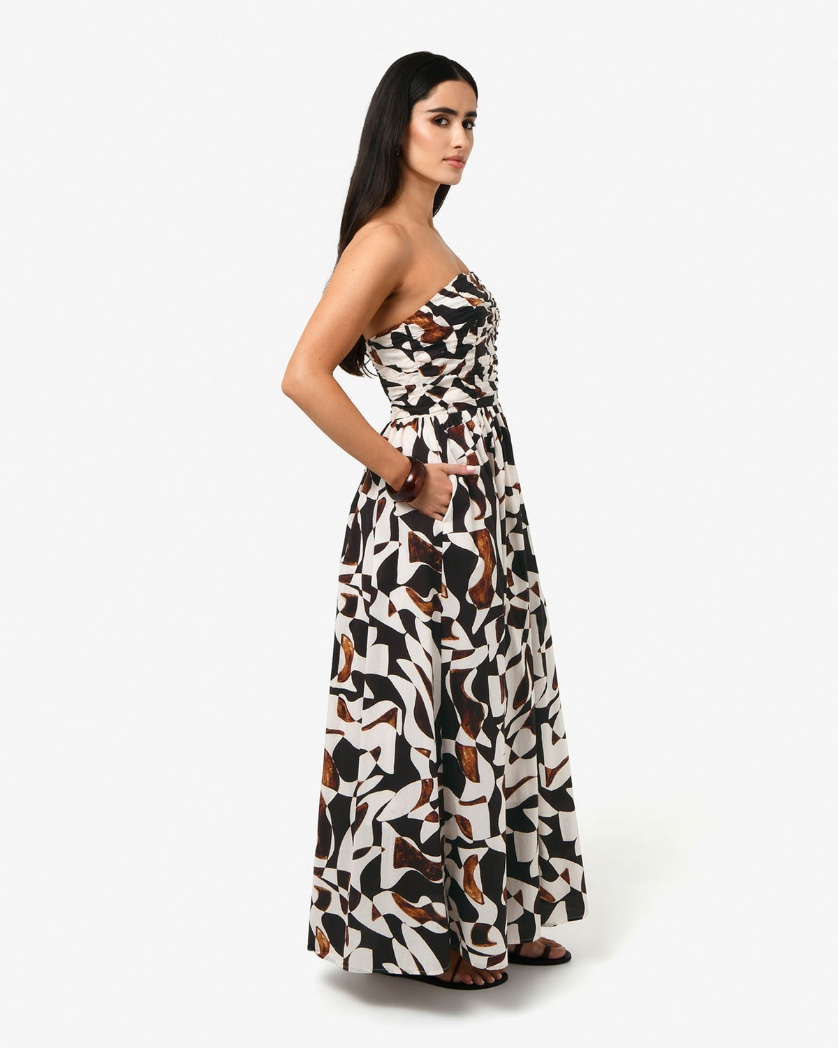 Hazel Printed Strapless Dress in brown retro — side view