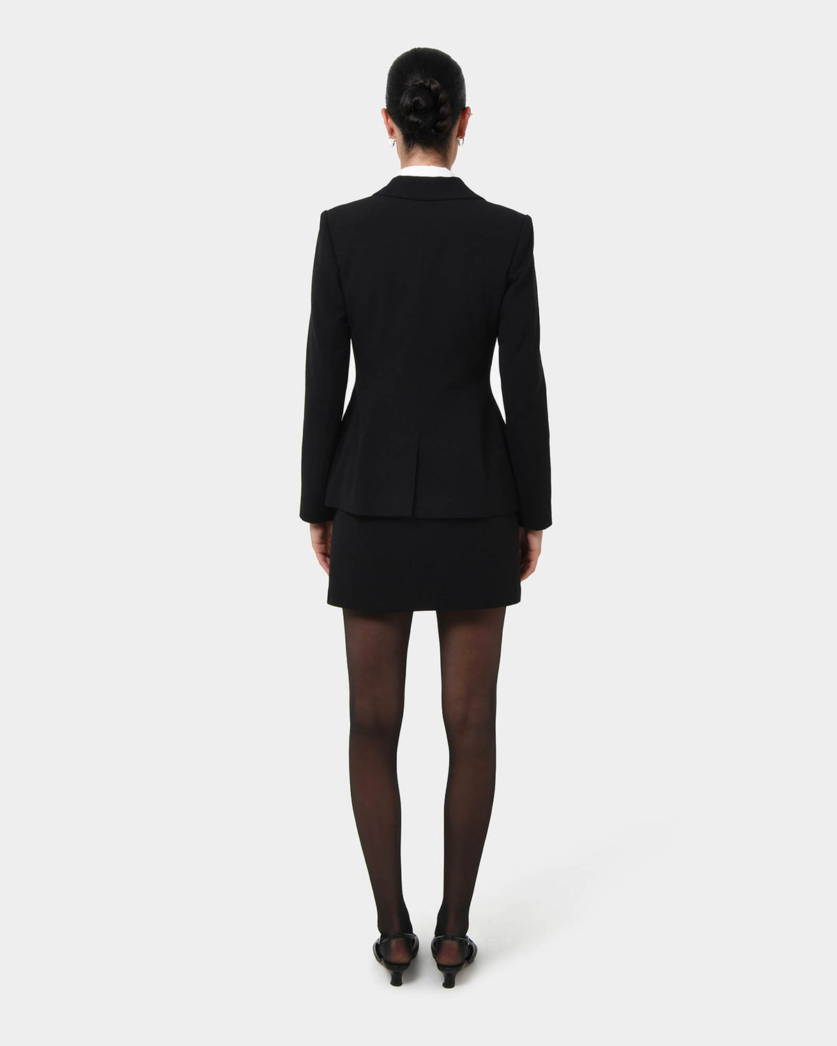 Gordon Hourglass Blazer in black — back view