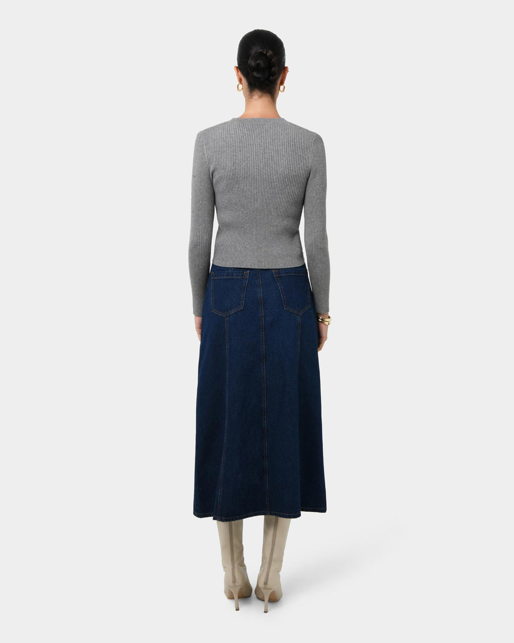 Abaya Button Crop Knit in grey — back view
