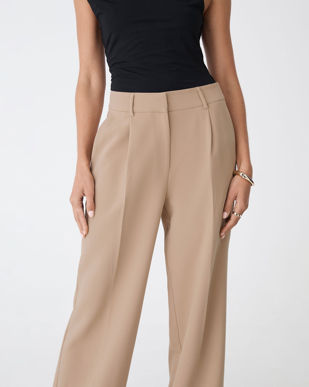 Nikki Tailored Pants in warm taupe — close-up view 2