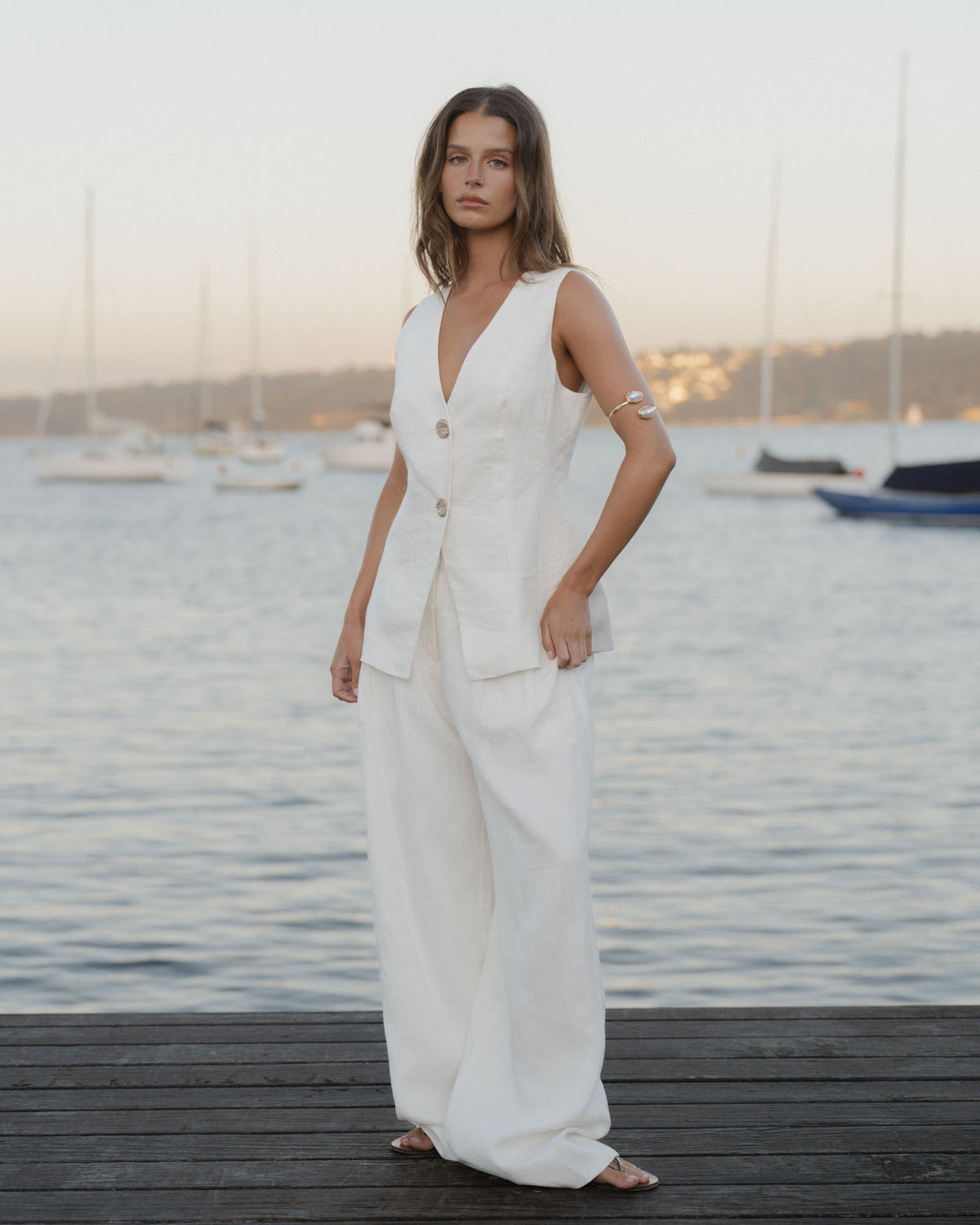 Ami Wide Leg Linen Pants in white — alternate view