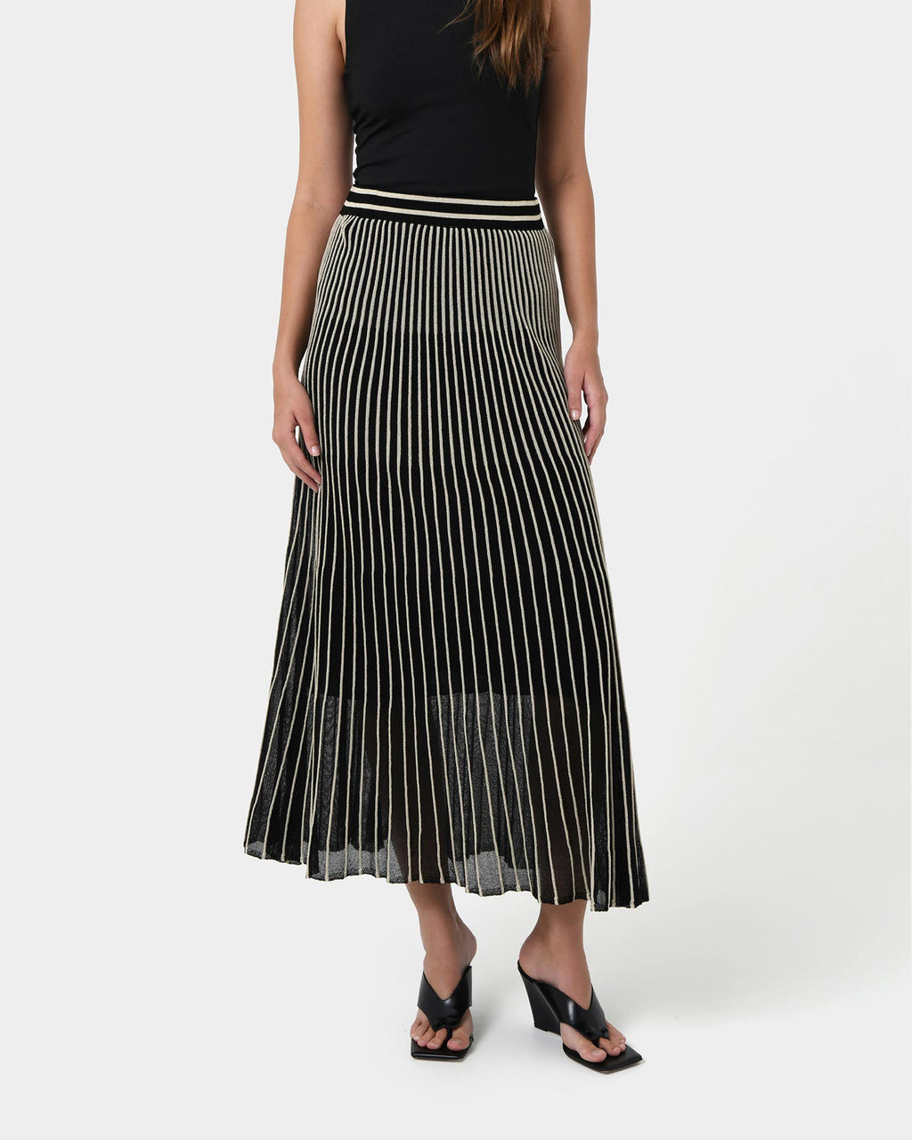 Lucy Pleat Knit Midi Skirt in black gold — close-up view