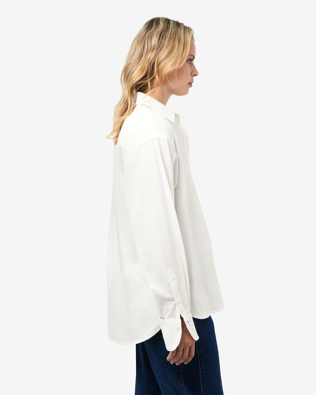 Chicago Oversized Cotton Shirt in white — side view