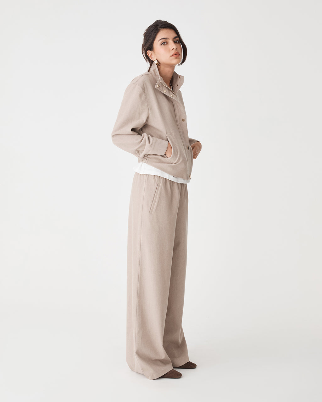 Irene Elastic Waist Pants in oat — side view 2