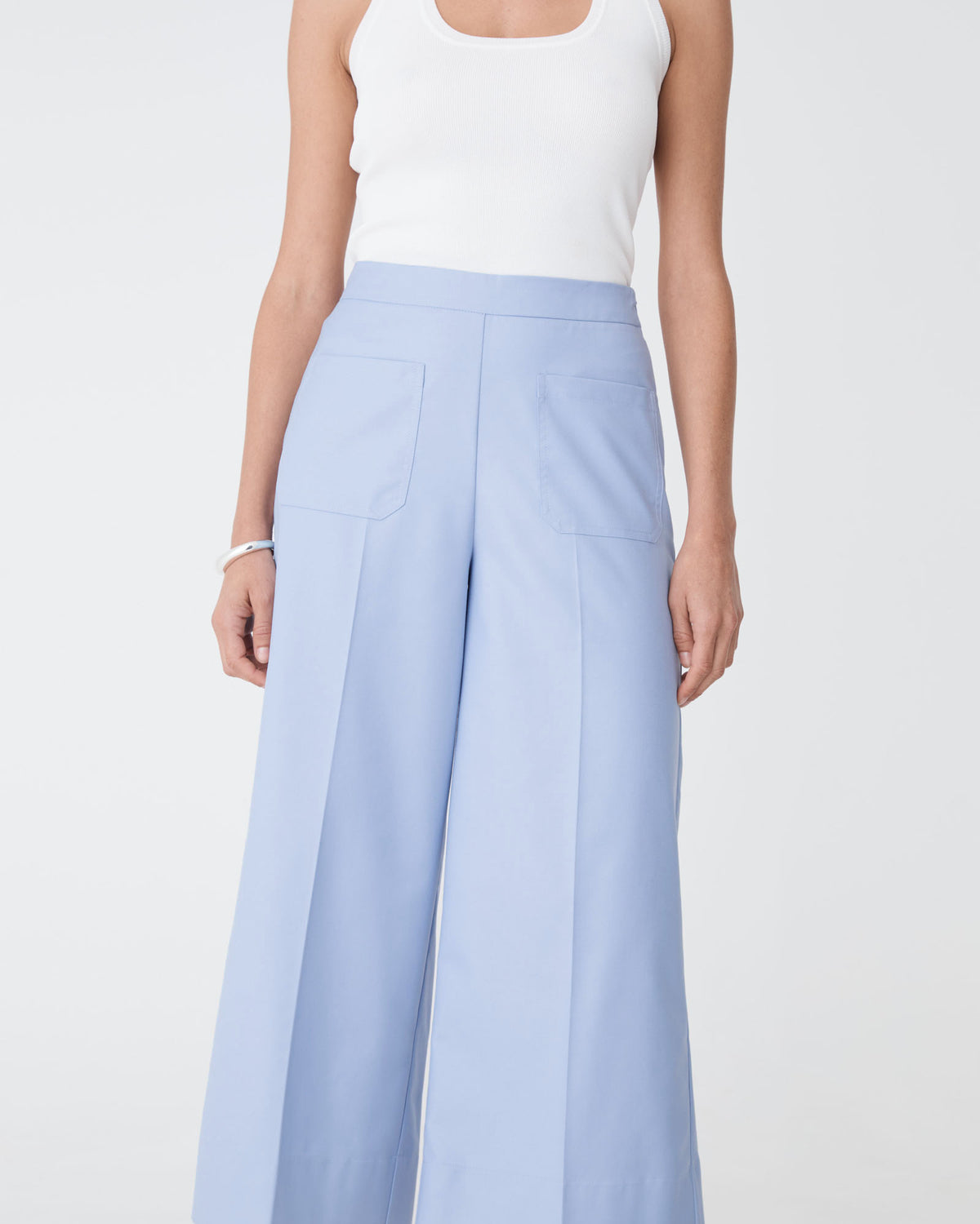 Eden Patch Pocket Culottes in light blue — close-up view 2