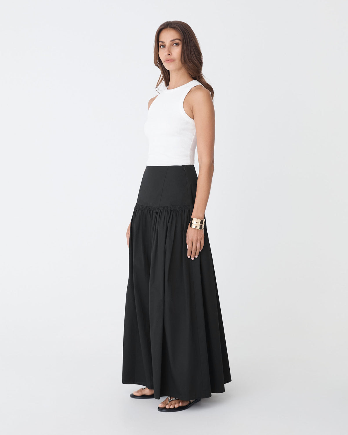 Kayla Cotton Skirt in black — side view