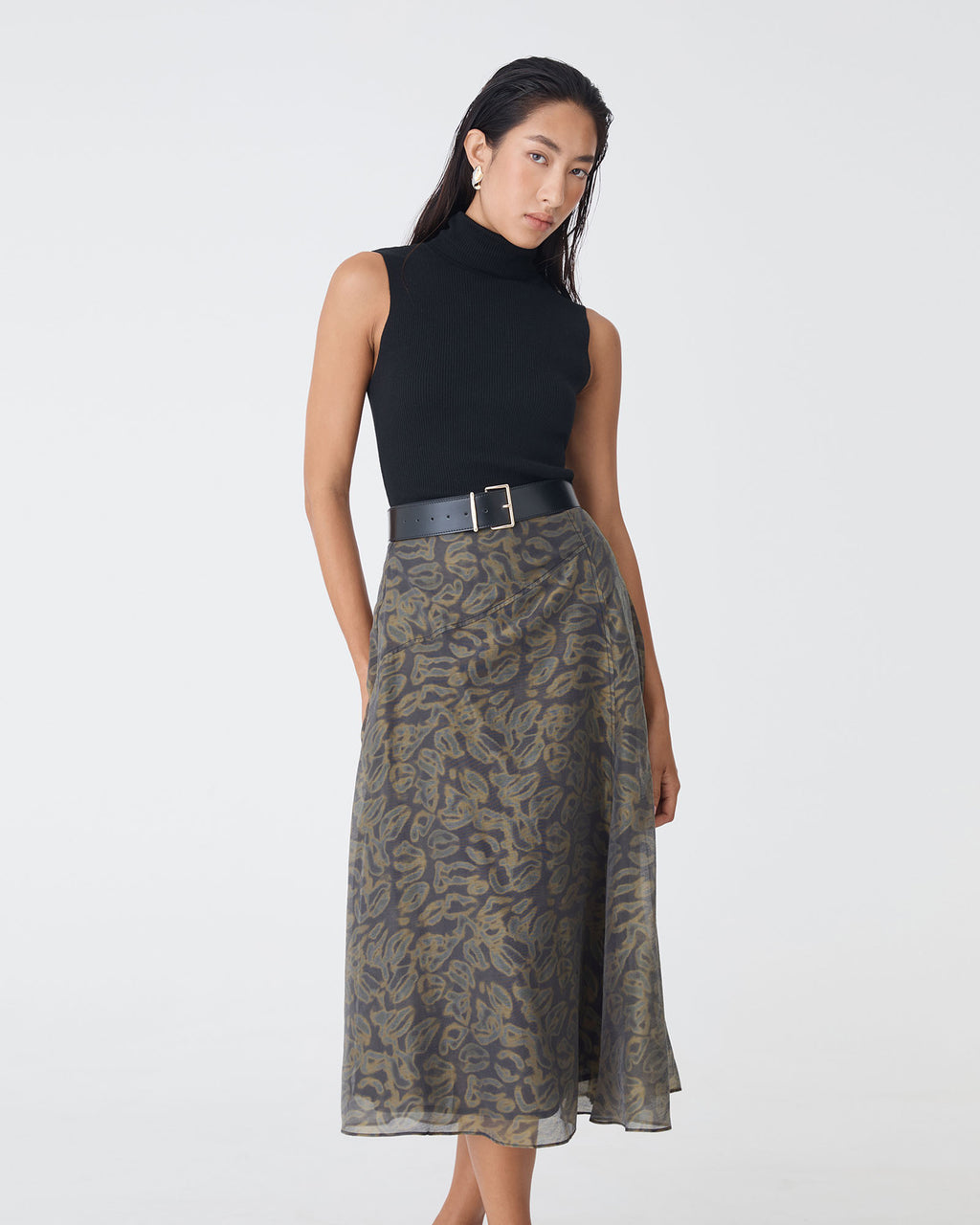 Imogen Printed Panel Skirt in olive abstract — close-up view
