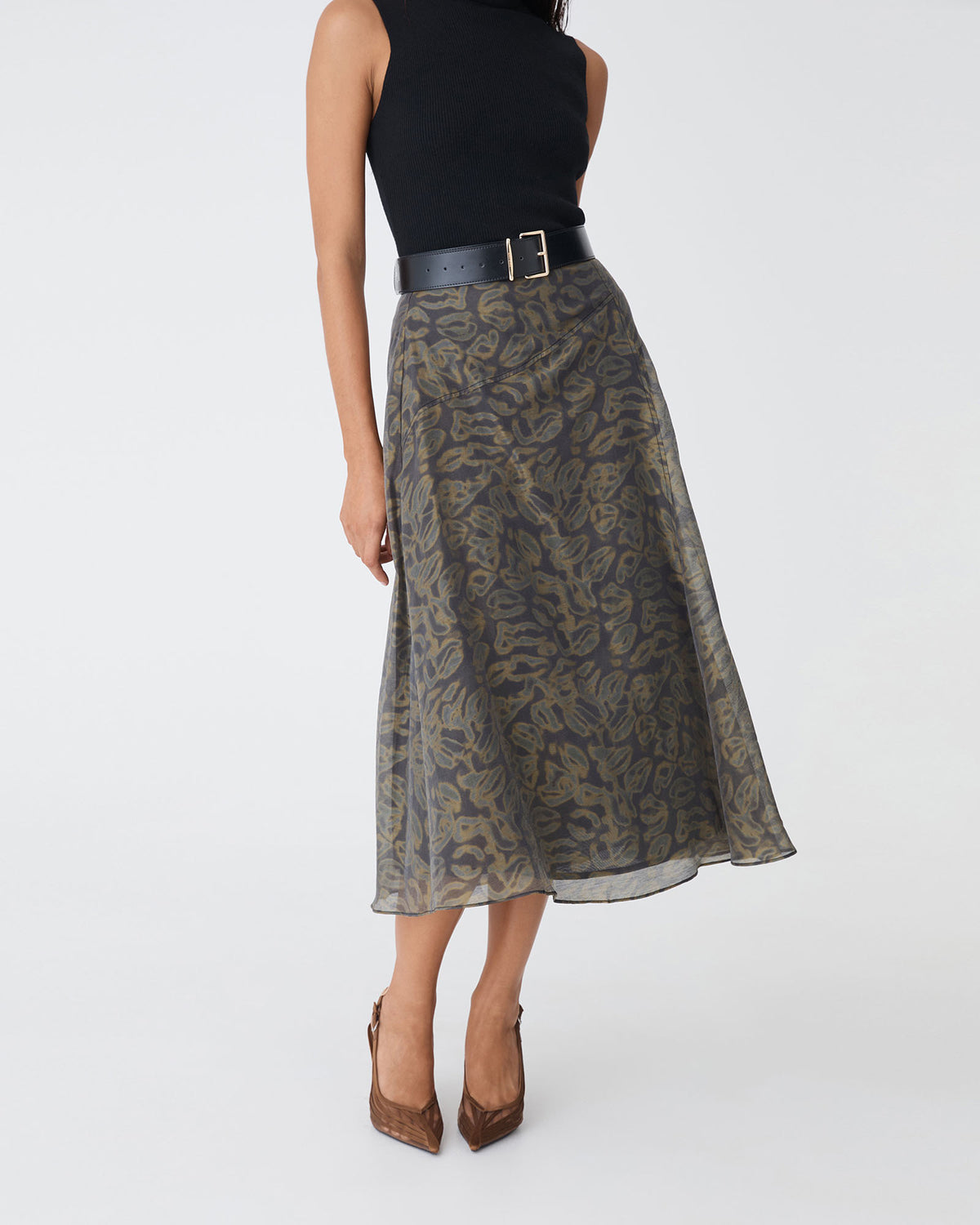 Imogen Printed Panel Skirt in olive abstract — close-up view 2