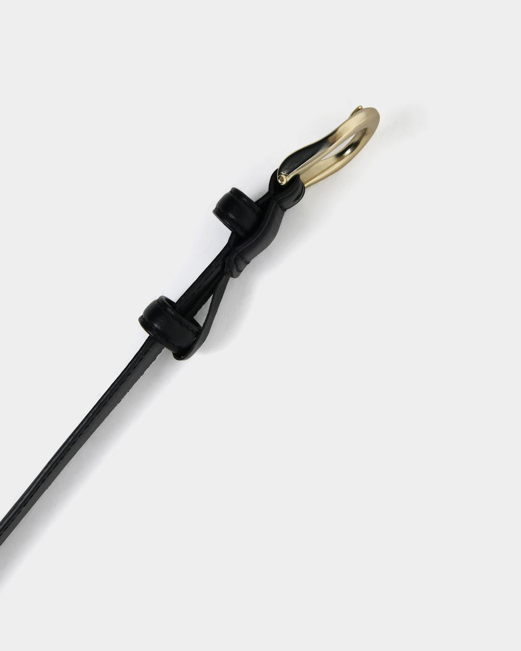 Alma Leather Belt in black — fabric detail 2